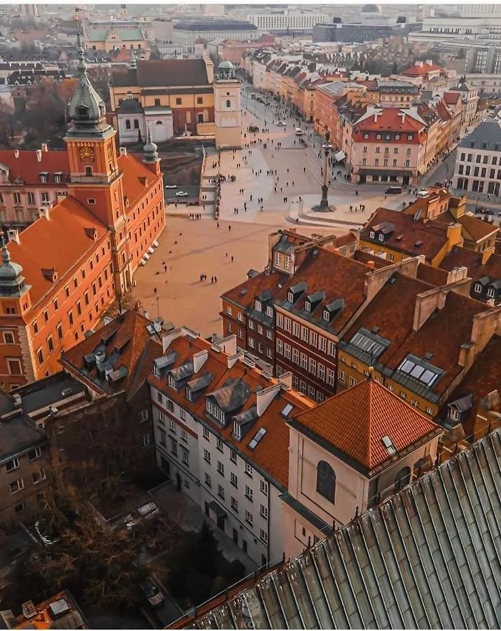 White 3 Metro Wifi 85'Tv Netflix Disney+ Hbo Warsaw
